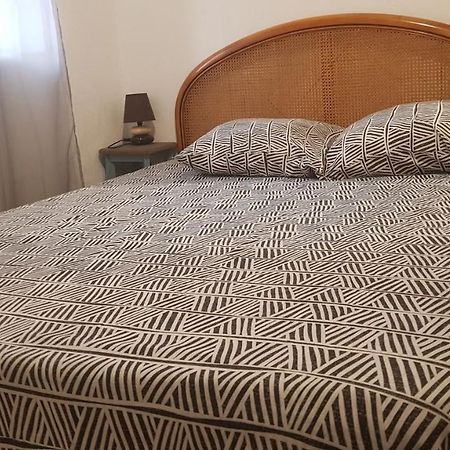 Appartement F4 Proche De Disneyland Paris ナンテュイユ・レ・モー エクステリア 写真