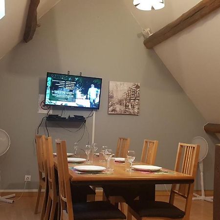 Appartement F4 Proche De Disneyland Paris ナンテュイユ・レ・モー エクステリア 写真