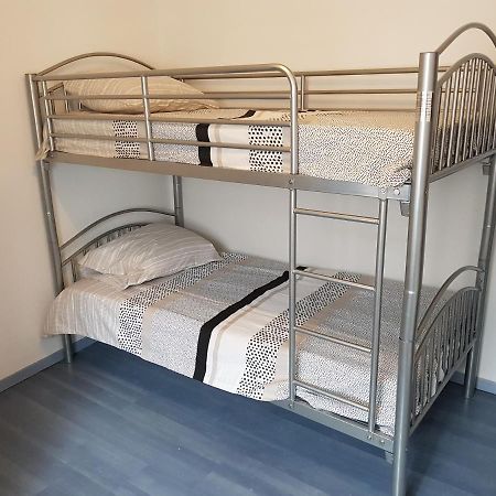 Appartement F4 Proche De Disneyland Paris ナンテュイユ・レ・モー エクステリア 写真
